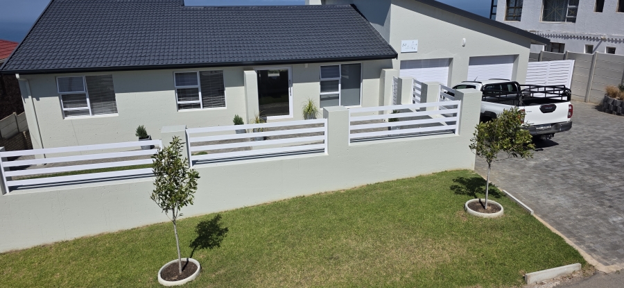 3 Bedroom Property for Sale in Dana Bay Western Cape